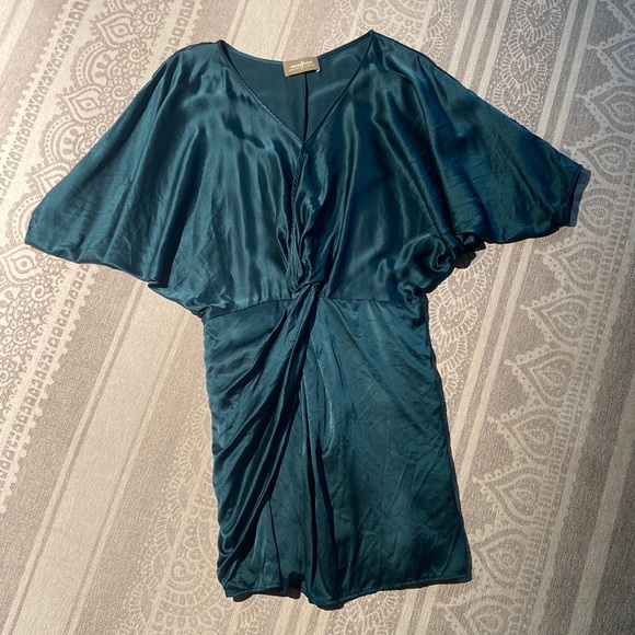 Amour Vert Teal Silk Dress - Picture 2 of 10